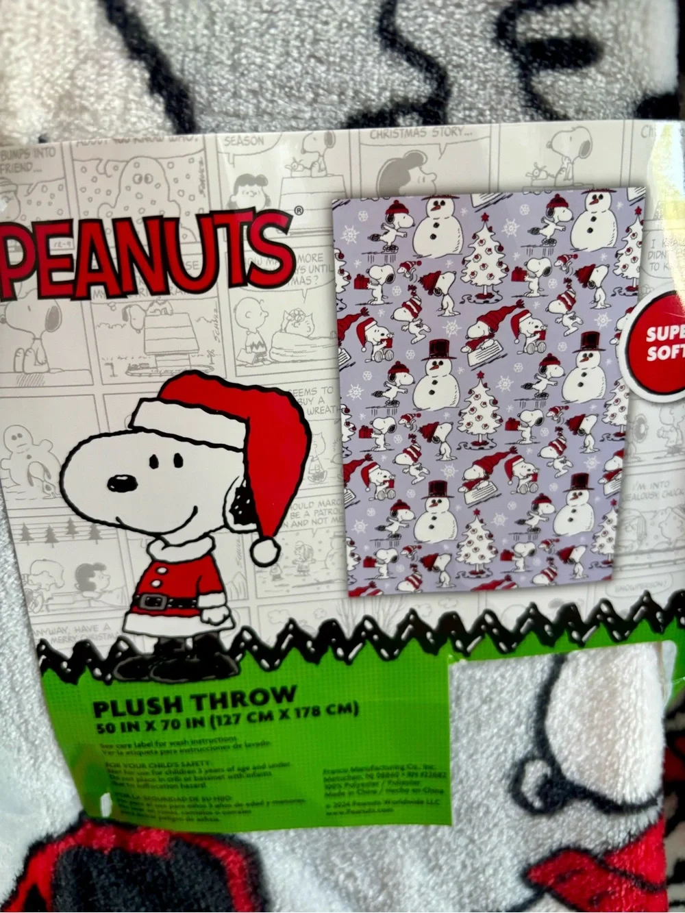 Peanuts Christmas Holiday Fleece Pajama Throw - White & Red blanket